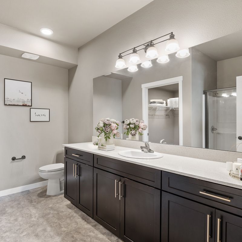 6503cb5e3ae81612c68e6ca7_16-TRADITIONAL_MASTER_BATH-p-800
